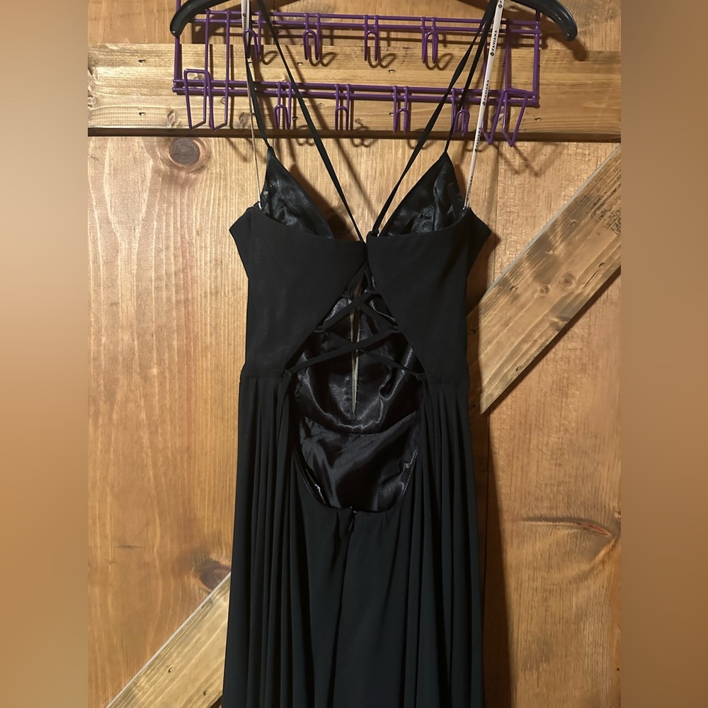 Black Prom / Formal Dress - Picture 2 of 4
